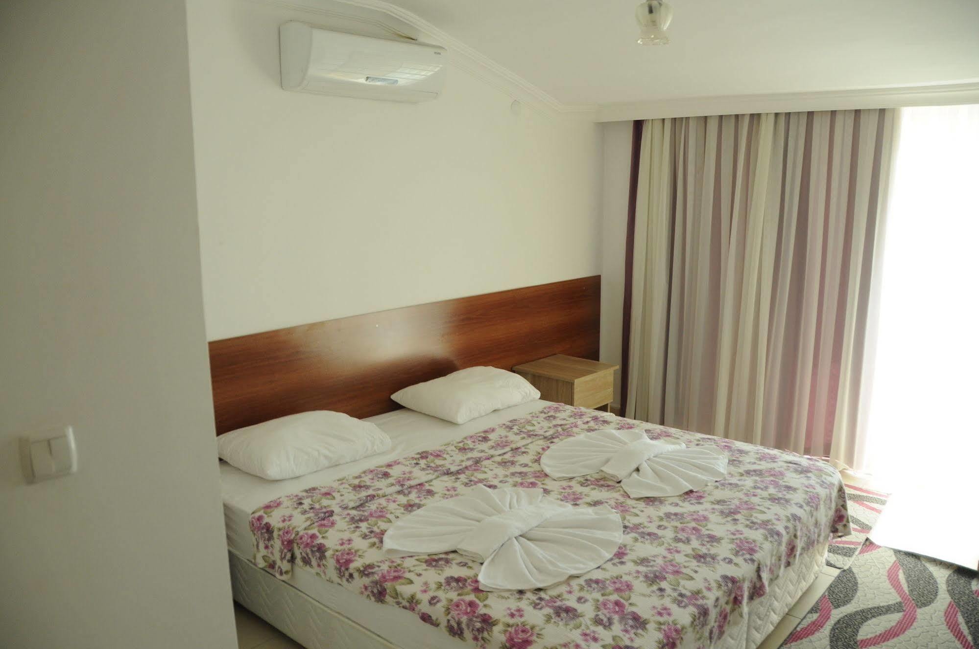 Demirci Hotel Antalya Exteriér fotografie